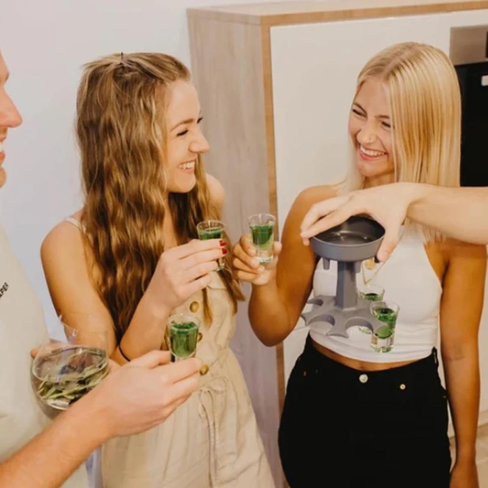 Schnapsglas Spender